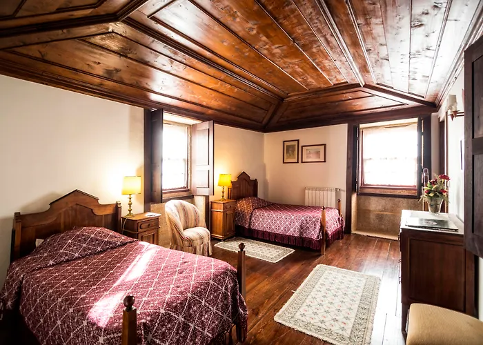 Quinta Da Agra Kır Evi *