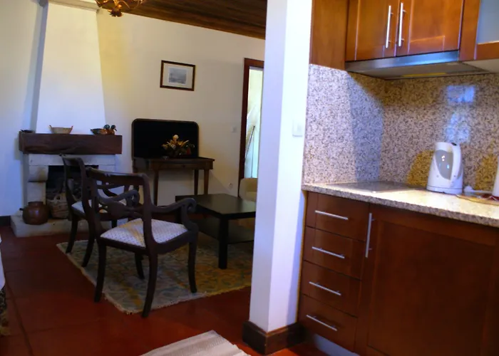 Quinta Da Agra Kır Evi *